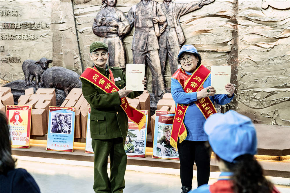 志城集团党群服务中心举办 “民企新生力，中华一家亲，学习雷锋好精神”活动