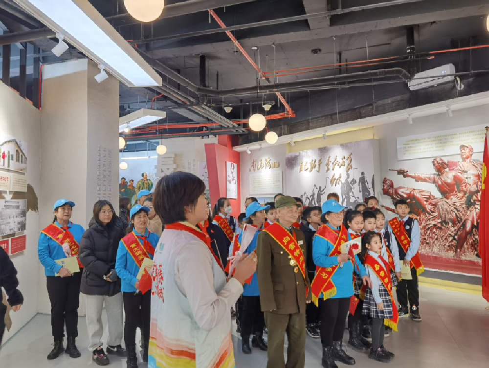 志城集团党群服务中心举办 “民企新生力，中华一家亲，学习雷锋好精神”活动